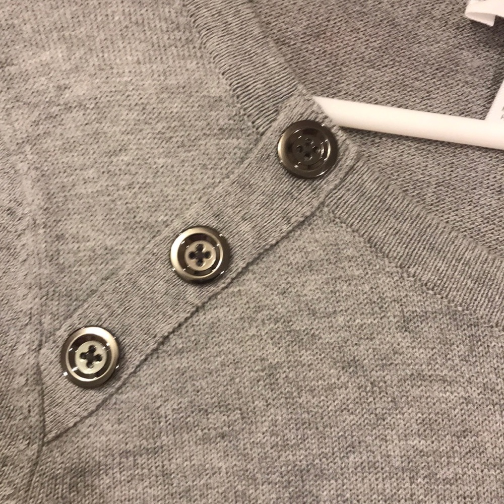 Sweater - Picture 5 of 5